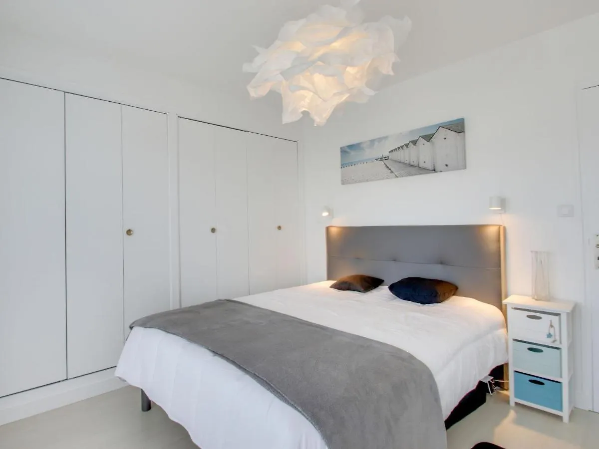 Apartment Port Blanc By Interhome Saint-Lunaire